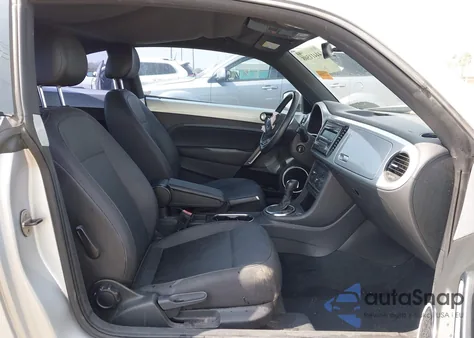 2014 Volkswagen Beetle 2.5L z USA, uszkodzony, nr VIN 3VWJX7AT7EM610366